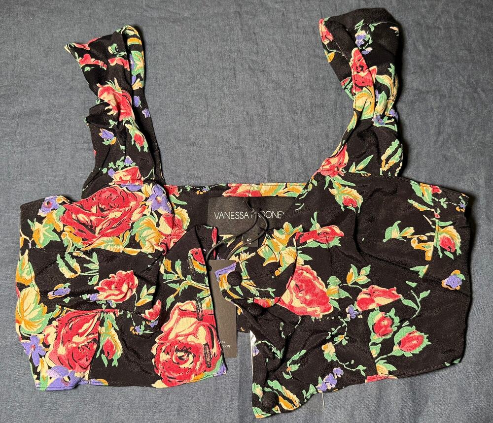 NWT Vanessa Mooney Floral Cropped Sleeveless Top Size Small